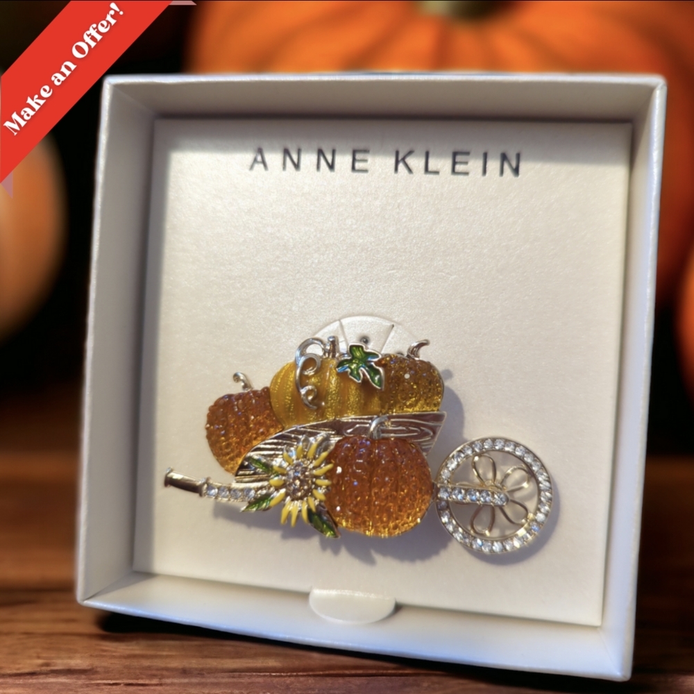 Ann Klein Brooch! Brand New! Autumn Wheel Barrel of Pumpkins 🍂